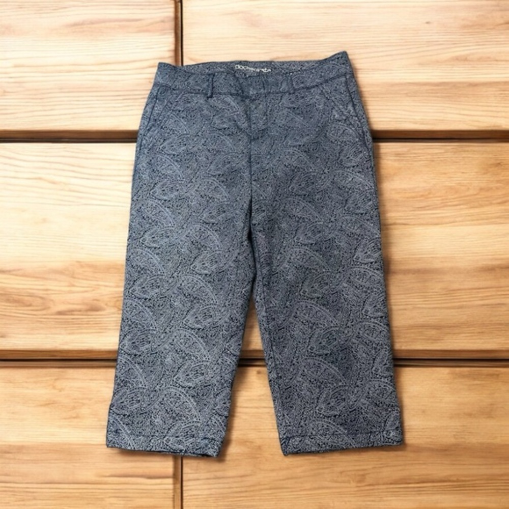 Dockers Pants Women’s 8 Blue Paisley Style Design Flat Front Capri Pants (799)
